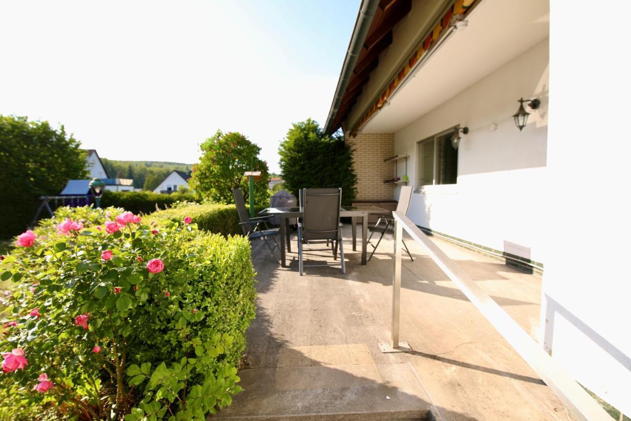 Moderne, Herzliche Und Grosse Ferienwohnung Mitten Im Naturpark Grebenhain Extérieur photo